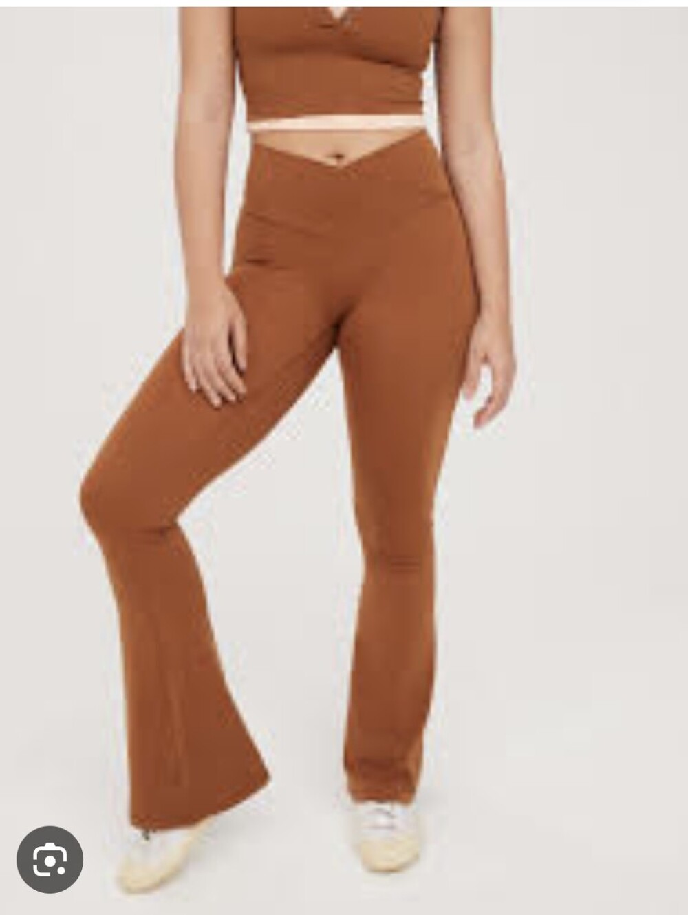 High-Waist Flared Leggings in Brown